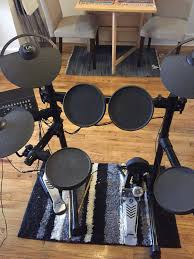Yamaha DTX402K Electronic Drum Kit